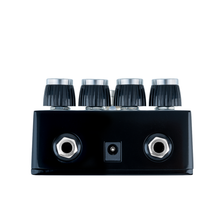 Load image into Gallery viewer, THORN SOUNDLAB SILVER SPURS Effects Pedal | Flex Distortion