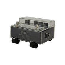 Load image into Gallery viewer, RockBoard Type D QuickMount + PedalSafe for Electro Harmonix, Keeley Electronics, MXR and many other effects pedals with larger horizontal housings and the Warwick Gnome amp