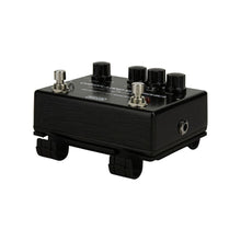 Load image into Gallery viewer, RockBoard Type D QuickMount + PedalSafe for Electro Harmonix, Keeley Electronics, MXR and many other effects pedals with larger horizontal housings and the Warwick Gnome amp