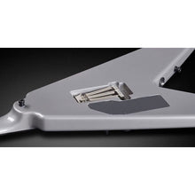 Load image into Gallery viewer, Framus Pro Series WH-1 2021 - Metallic Silver High Polish