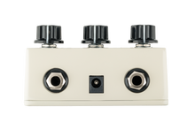 Load image into Gallery viewer, THORN SOUNDLAB THE FREAQ Effects Pedal | Double Stage Booster
