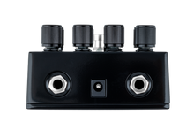 Load image into Gallery viewer, THORN SOUNDLAB BASSTARD Effects Pedal | Flex BASS Overdrive
