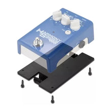 Load image into Gallery viewer, RockBoard QuickMount Type N - Pedal Mounting Plate for TC Harmony Singer 2, TC Duplicator, TC MicMechanic Pedals
